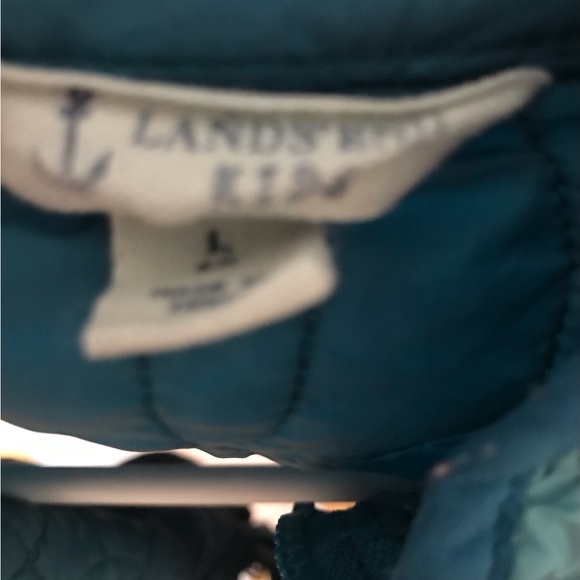 Land’s End Kids size 6X zip up turquoise vest with insulating curved pattern EUC - Picture 3 of 5